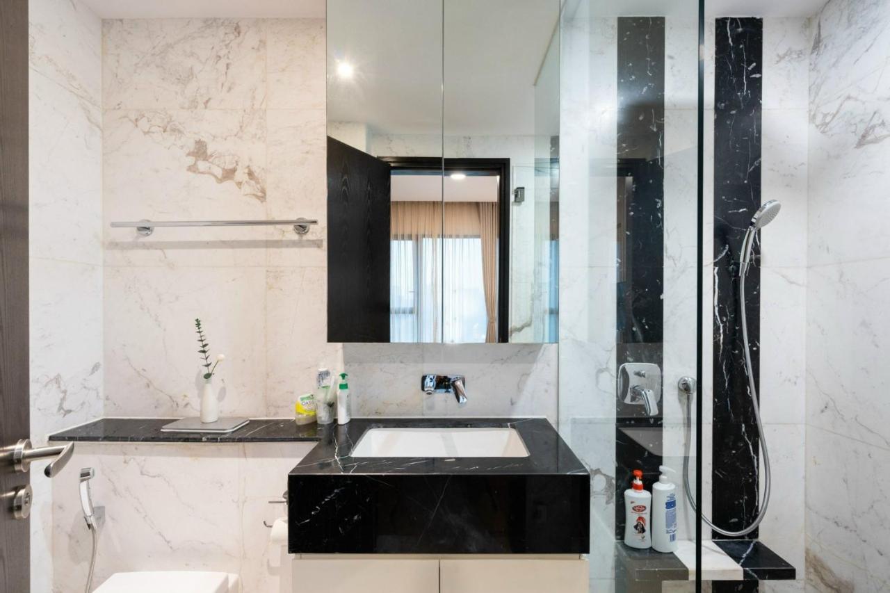 Luxury D1Mension In District 1 Freepoolsaunagym Ho Chi Minh Zewnętrze zdjęcie